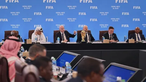 《激战正酣！76人 VS 骑士，焦点之战不容错过！》