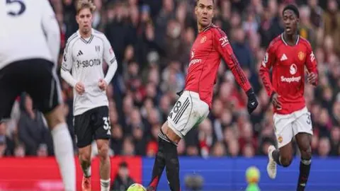 斯卡洛尼感伤梅西缺席；马竞欧冠出局添遗憾